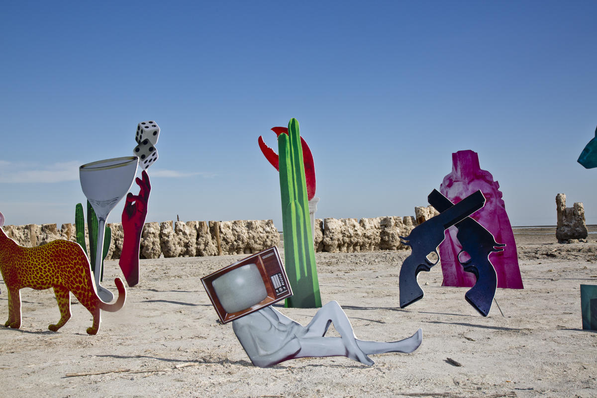 LA PISCINA Bombay Beach Biennale Gestalten